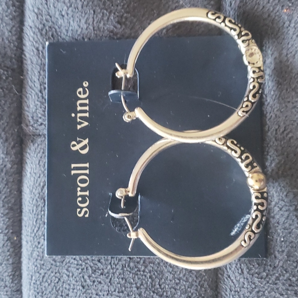 Scroll and Vine earrings